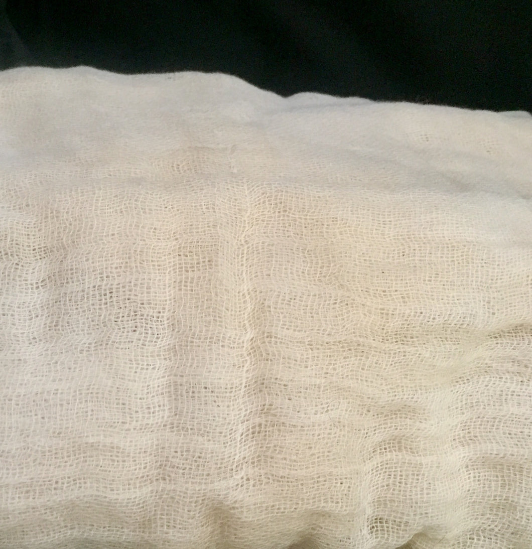Cream cheesecloth